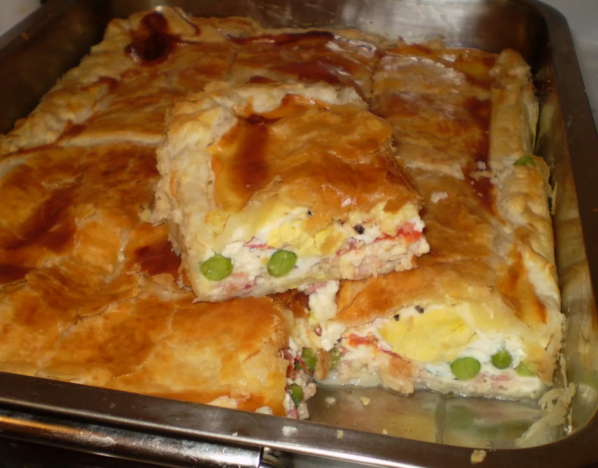 Country Style Egg and Bacon Pie