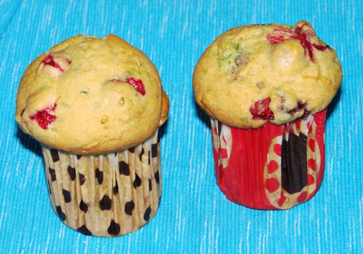 Cranberry-Zucchini Muffins