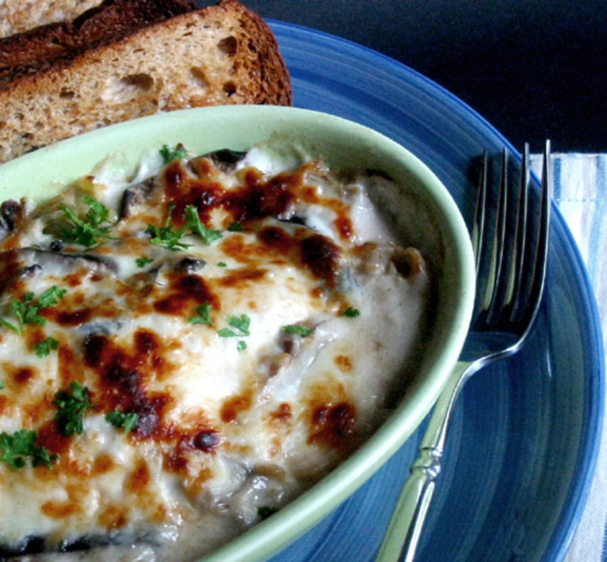 Creamy Chicken With Mushrooms and Artichokes
