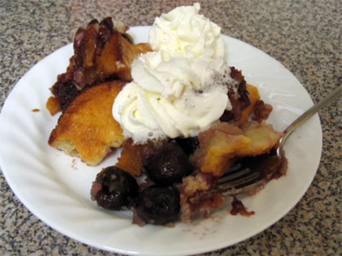 Easy Creeping Crust Cobbler