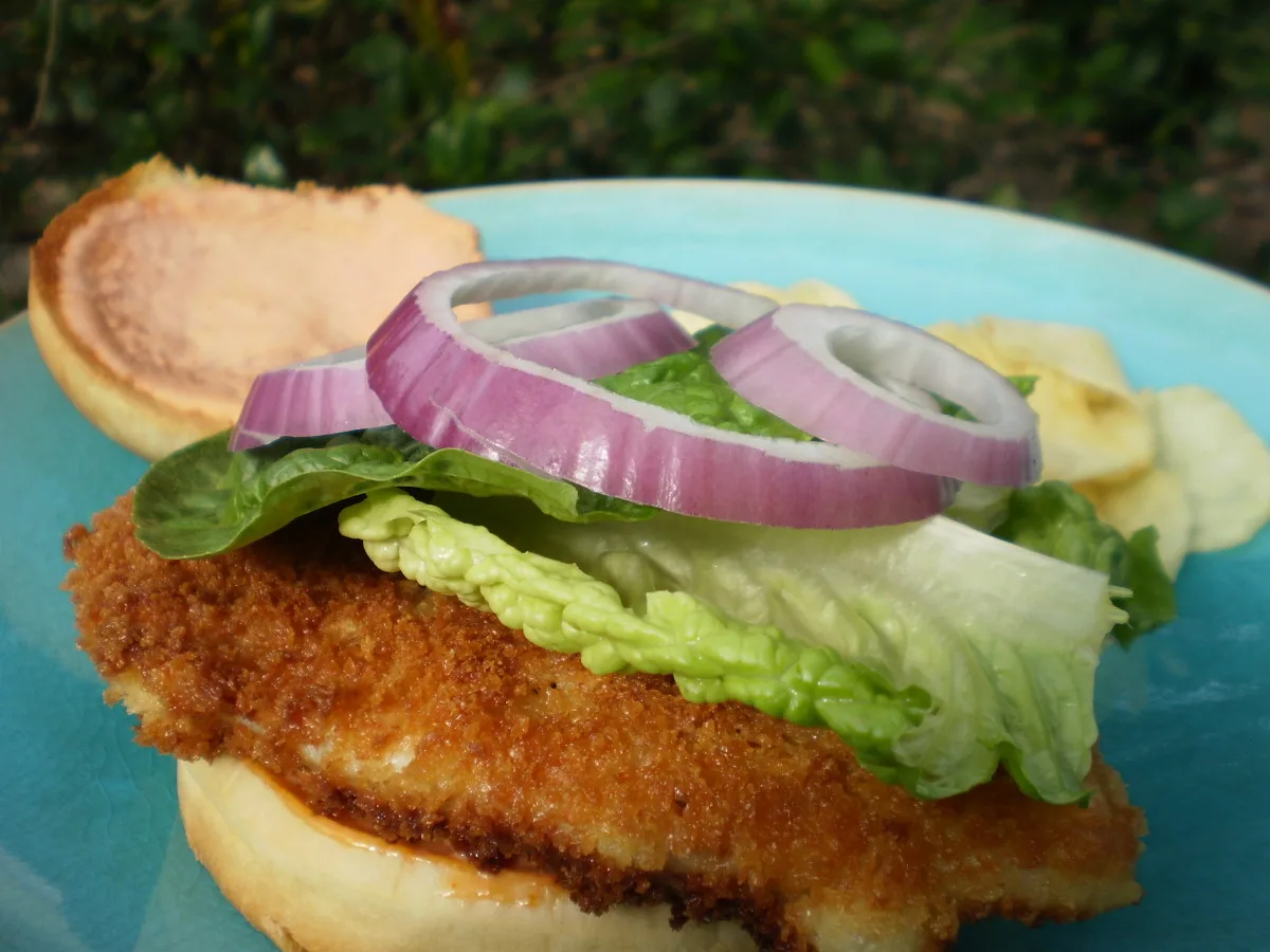 Crispy Fish or Chicken Sandwich With Spicy Mayonnaise