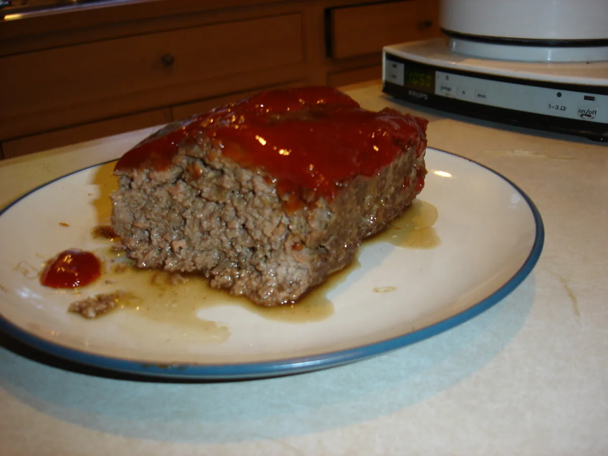 Easy (And Tasty) Meatloaf