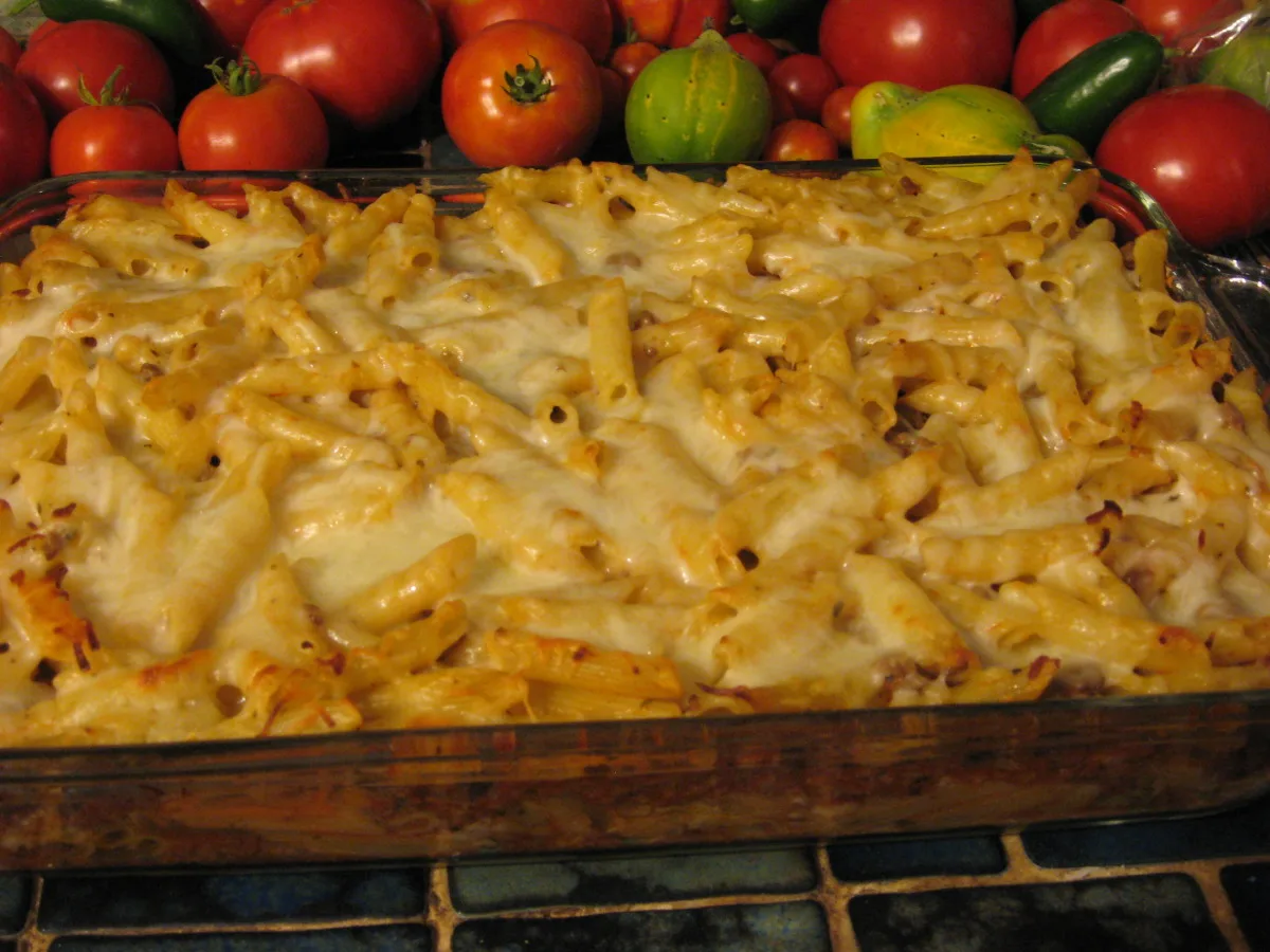 Easy & Cheesy Baked Ziti