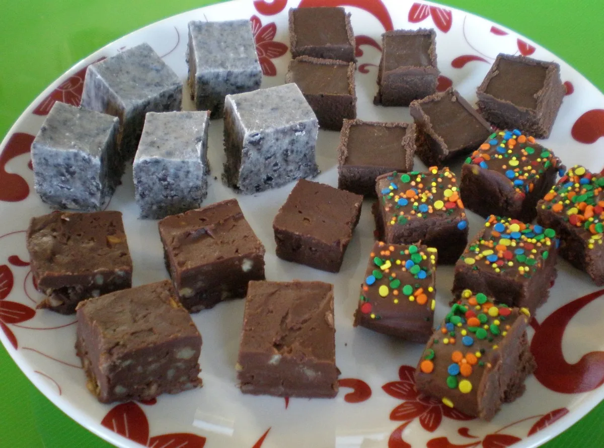 Easy Chocolate Cinnamon Fudge