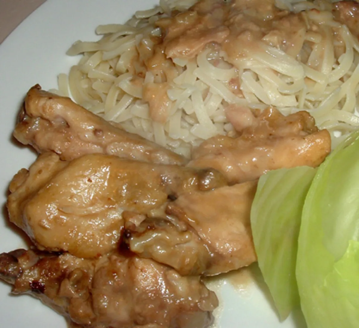 Easy Crock Pot Chicken Stroganoff