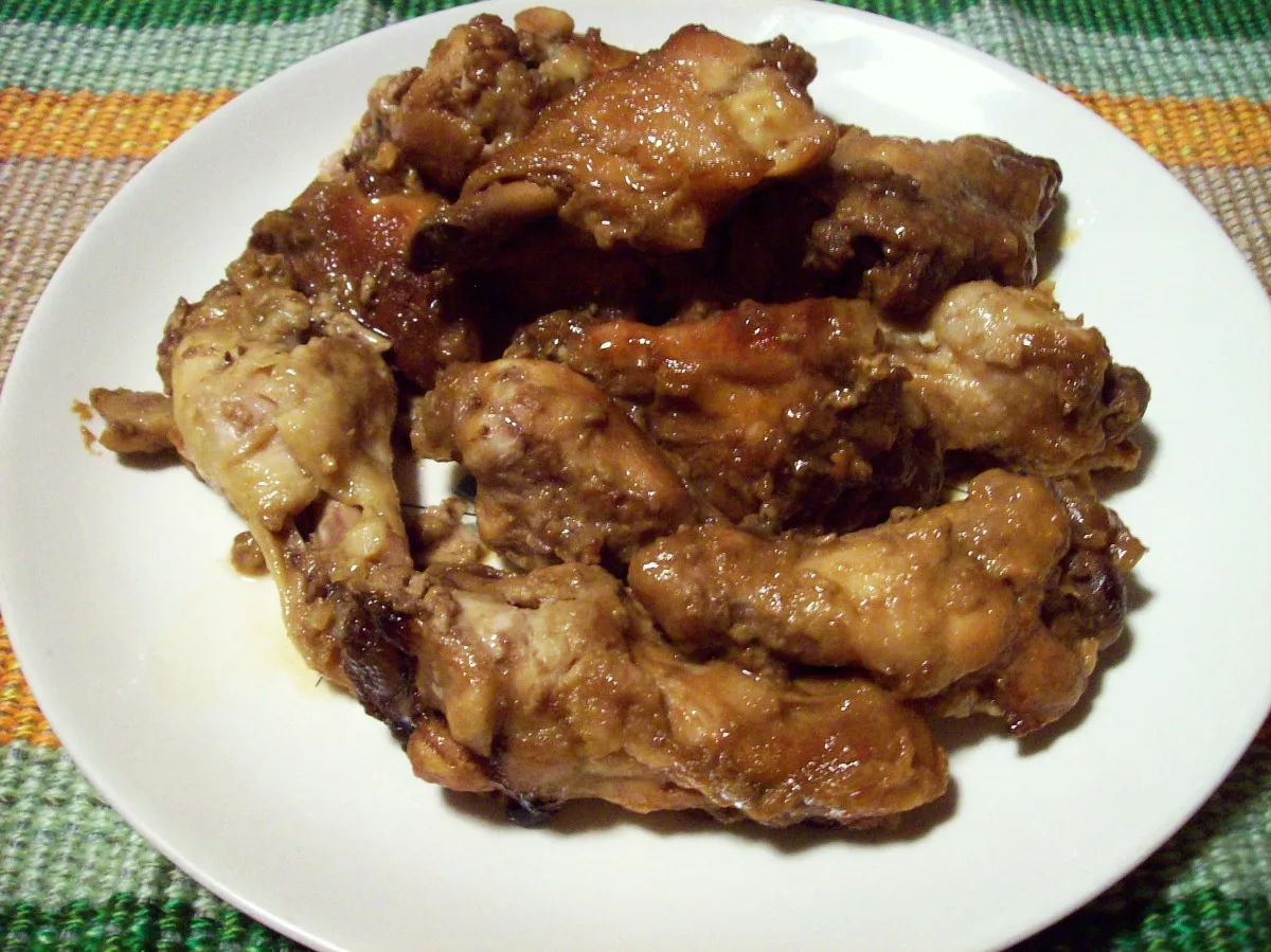 Easy Crock Pot Wingers