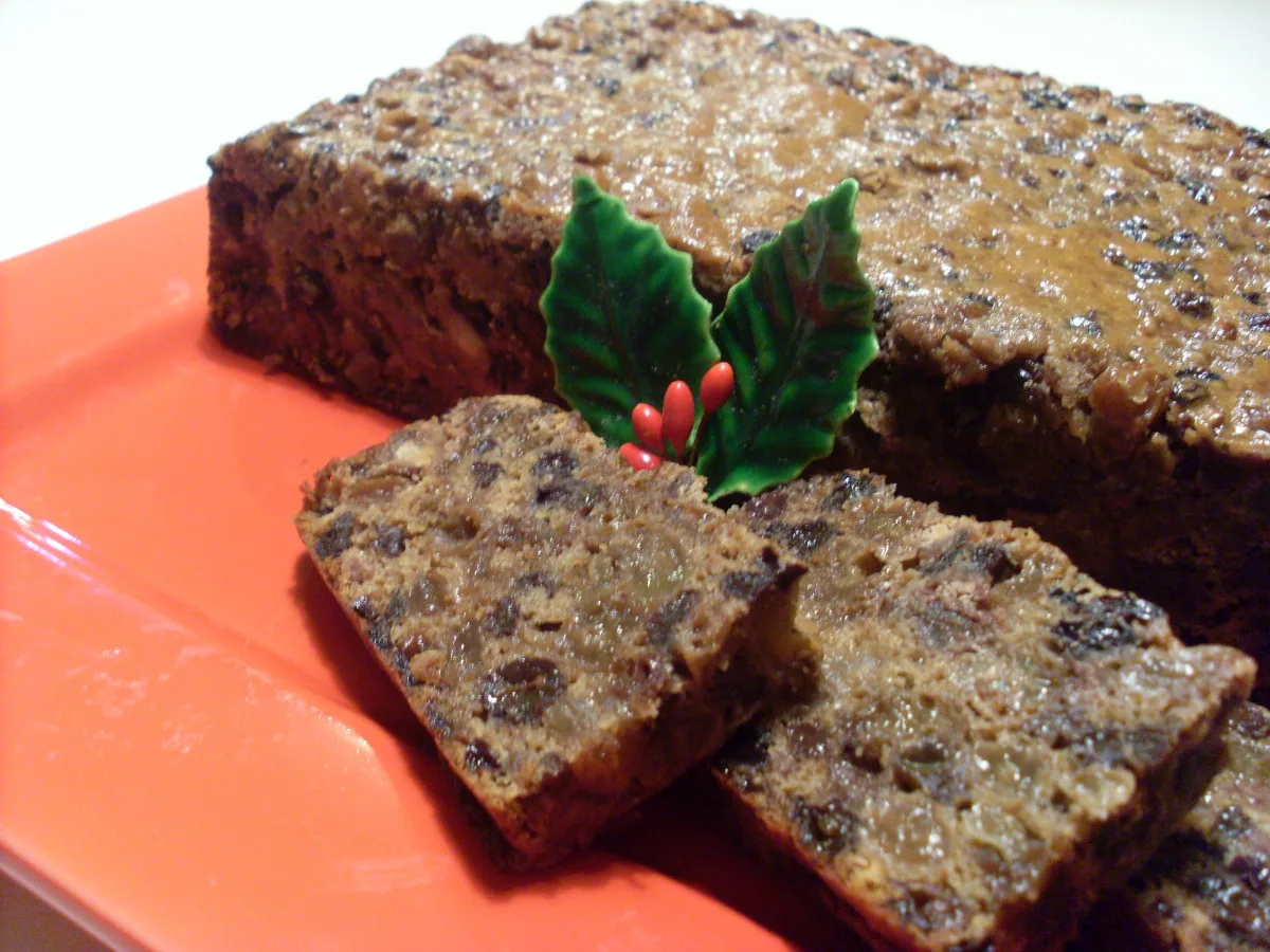 Легкий мокко фруктовий кекс (Різдво)
