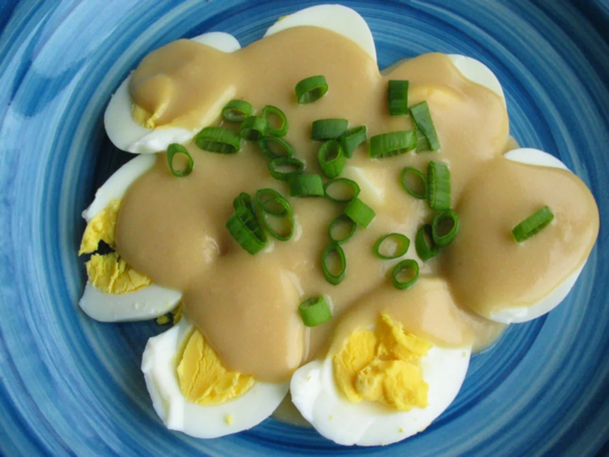 Eggs in Mustard Sauce (Eier in Senfsauce, Bavarian)