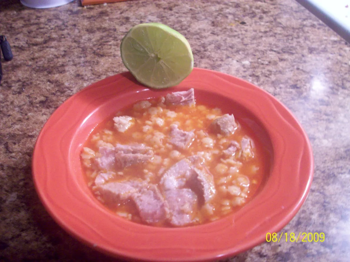 Fideo Sopa Con Puerco (Fideo Pasta With Pork Soup)