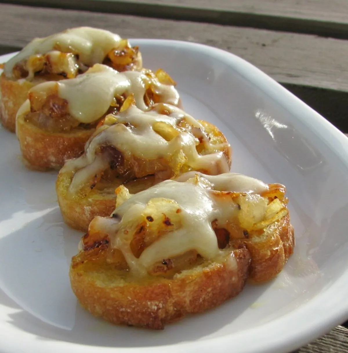 French Onion Bites