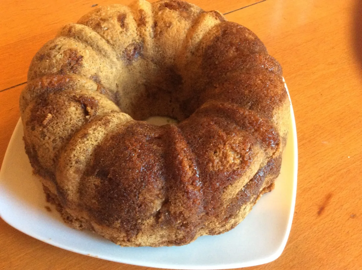 Свіжий яблучний кекс (з коричневим цукровим глазуром)