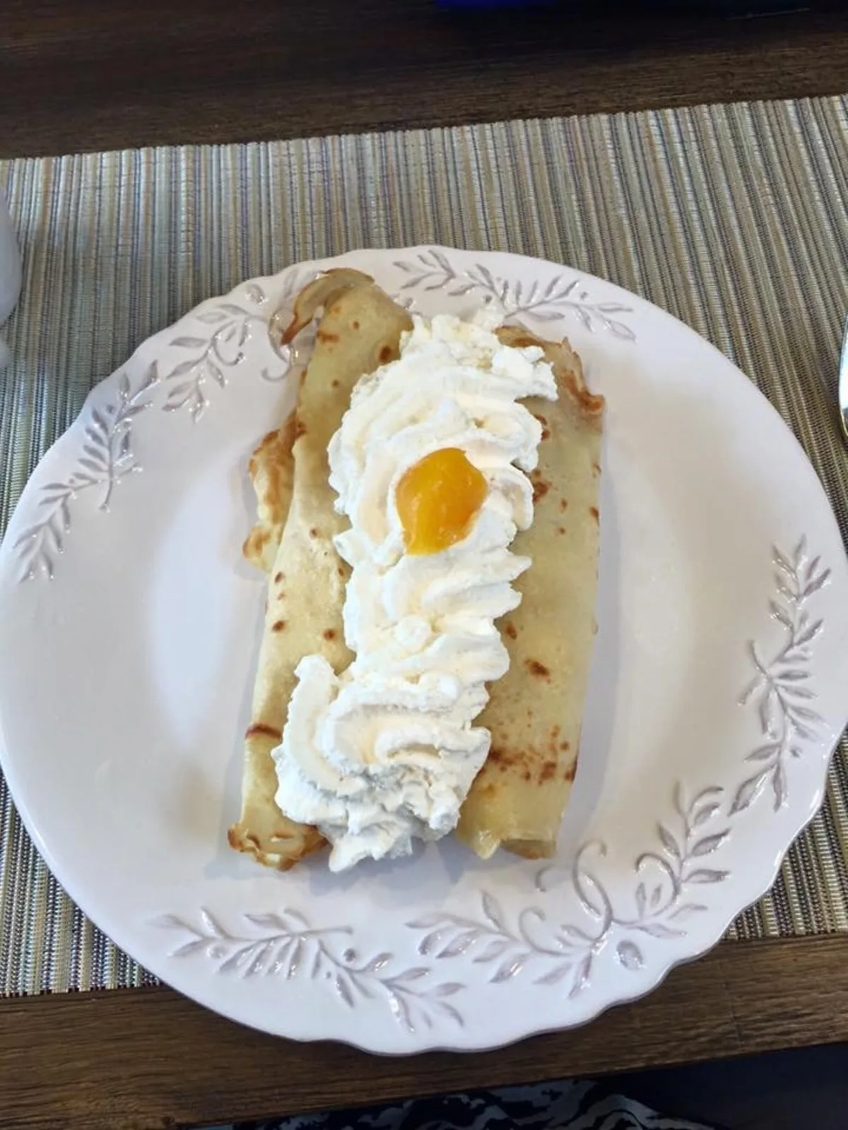 Fresh Peach Crepes Filling