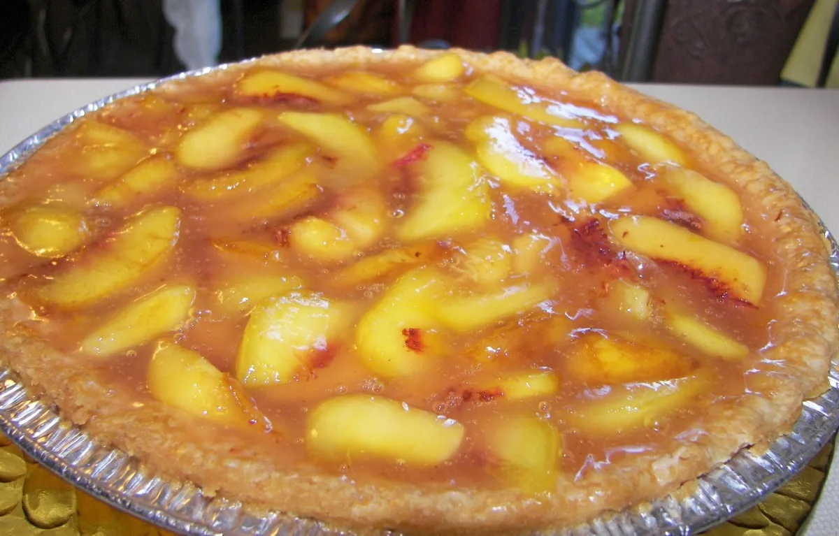 Sweet Peach Pie