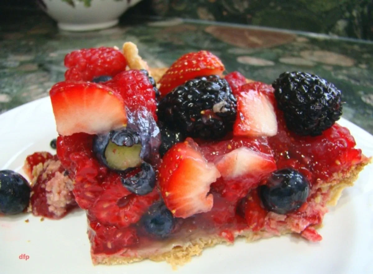 Glazed Fresh Berry Pie