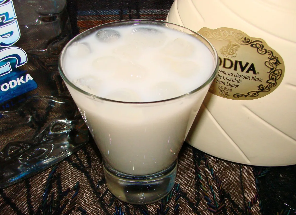 Godiva White Russian