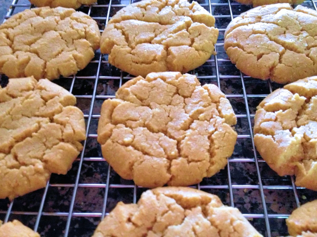 Grandma's Peanut Butter Cookies