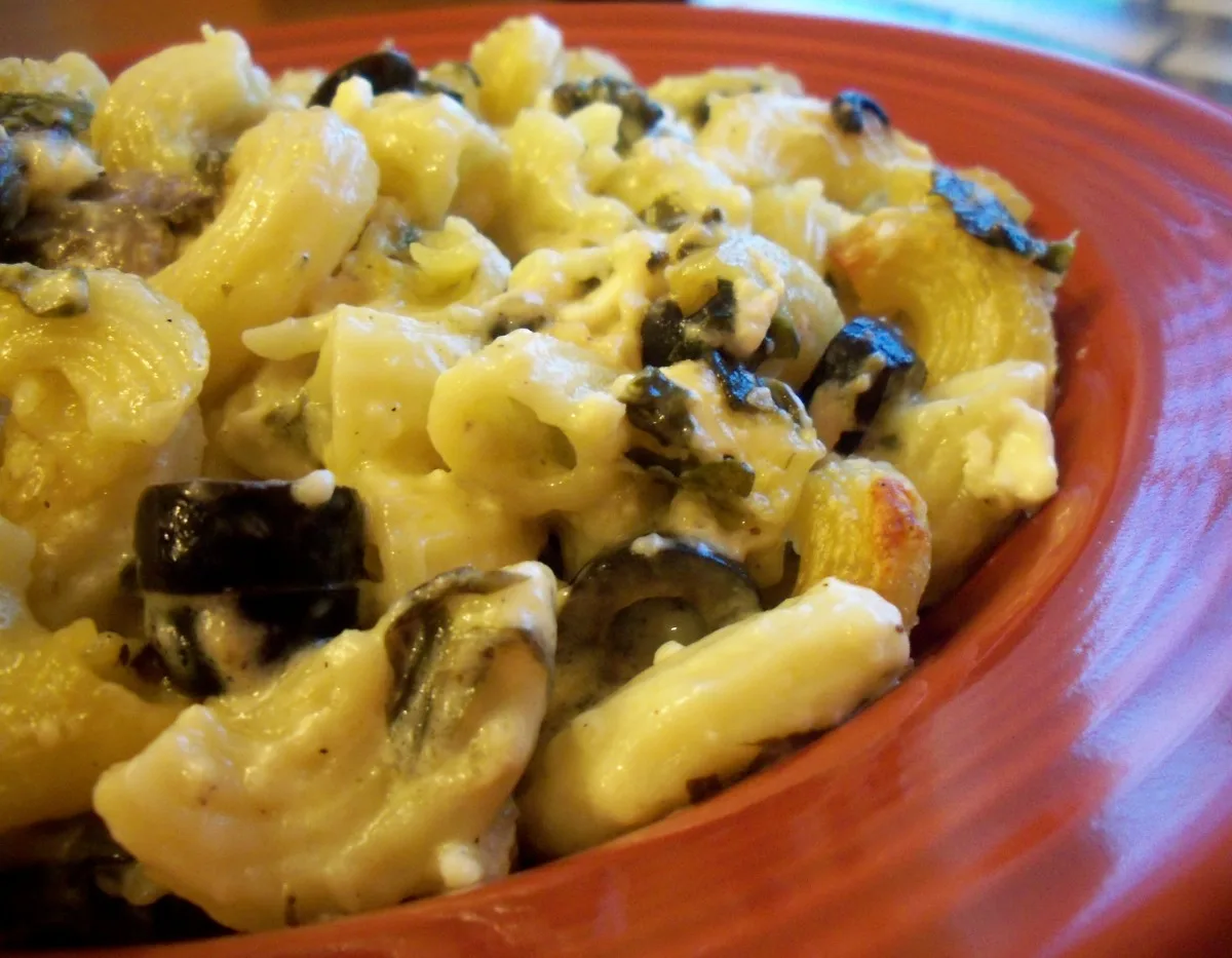 Greek Macaroni and Cheese