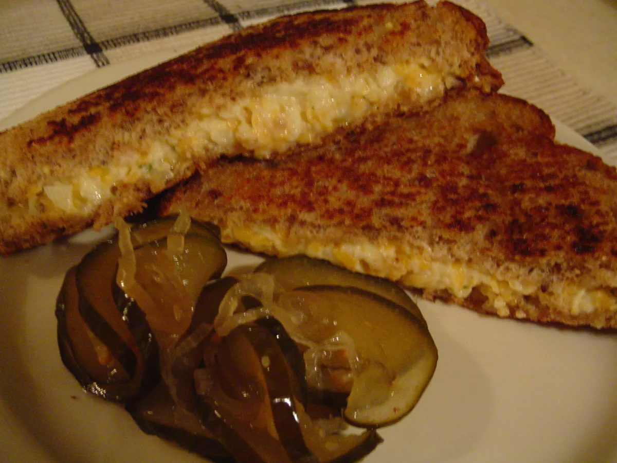 Grilled Cheese Deluxe
