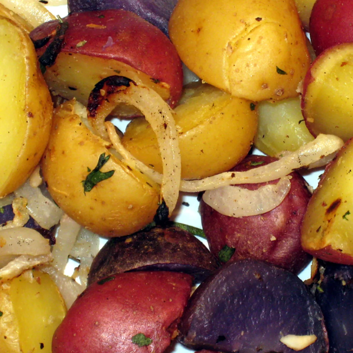 Grilled Potatoes and Onions With Herbs (Foil Wrapped)