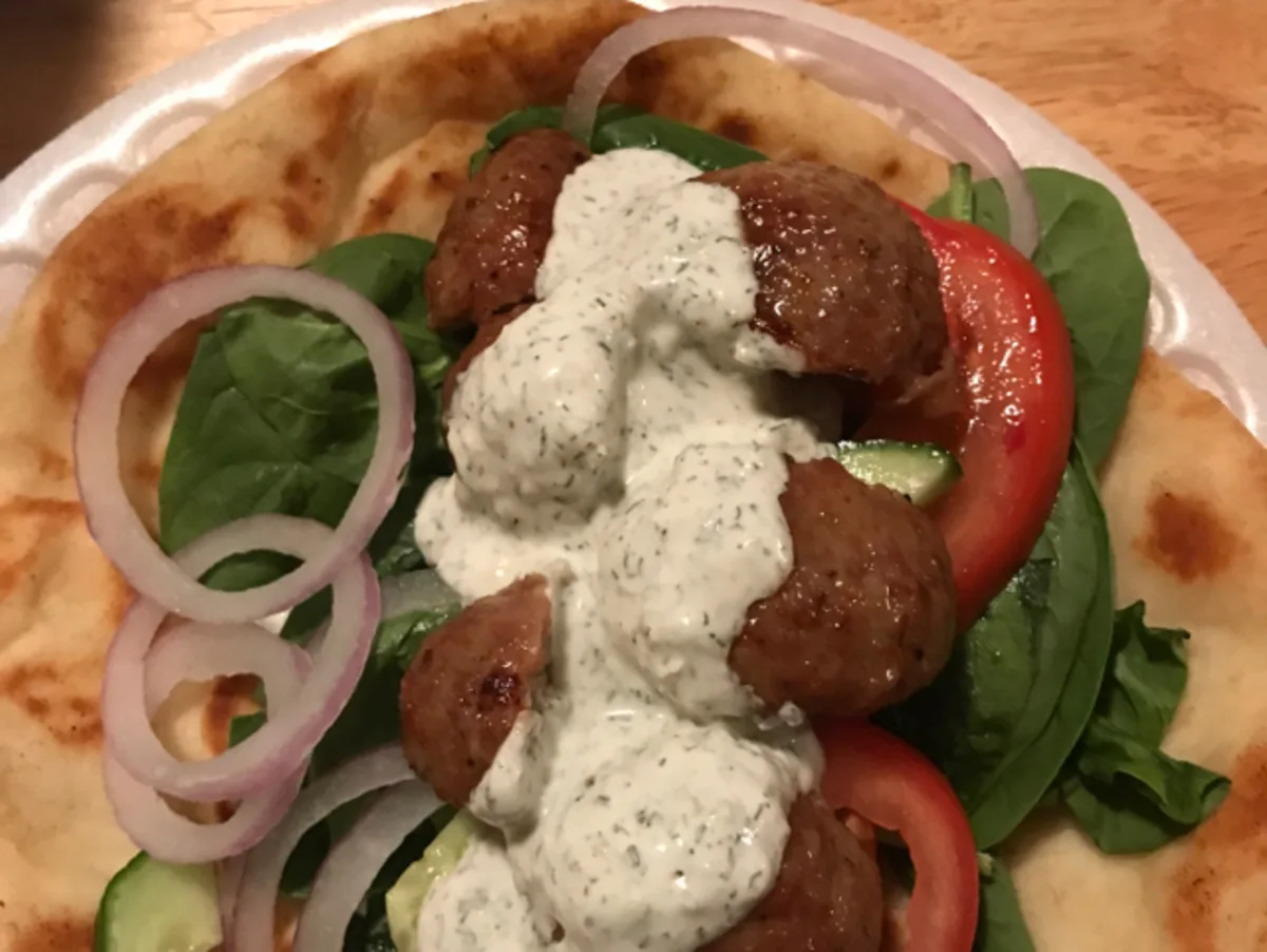 Gyro Loaf With Tsatziki Sauce