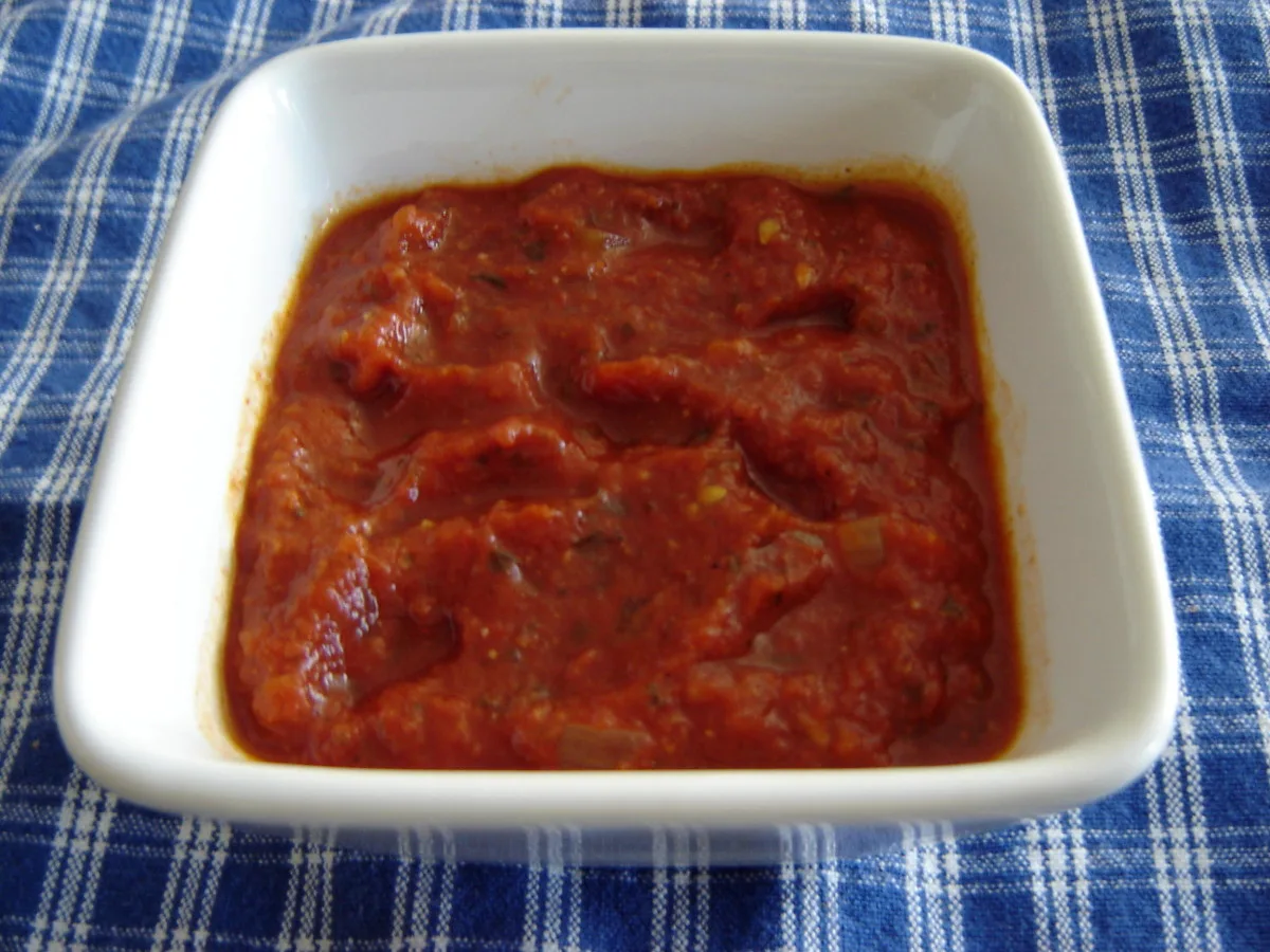 Hajar's Wicked Sauce Tomatish!