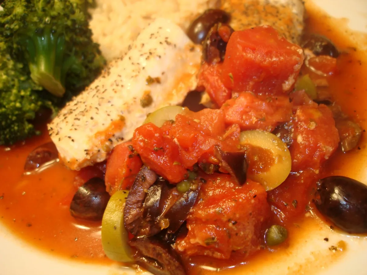 Halibut Puttanesca
