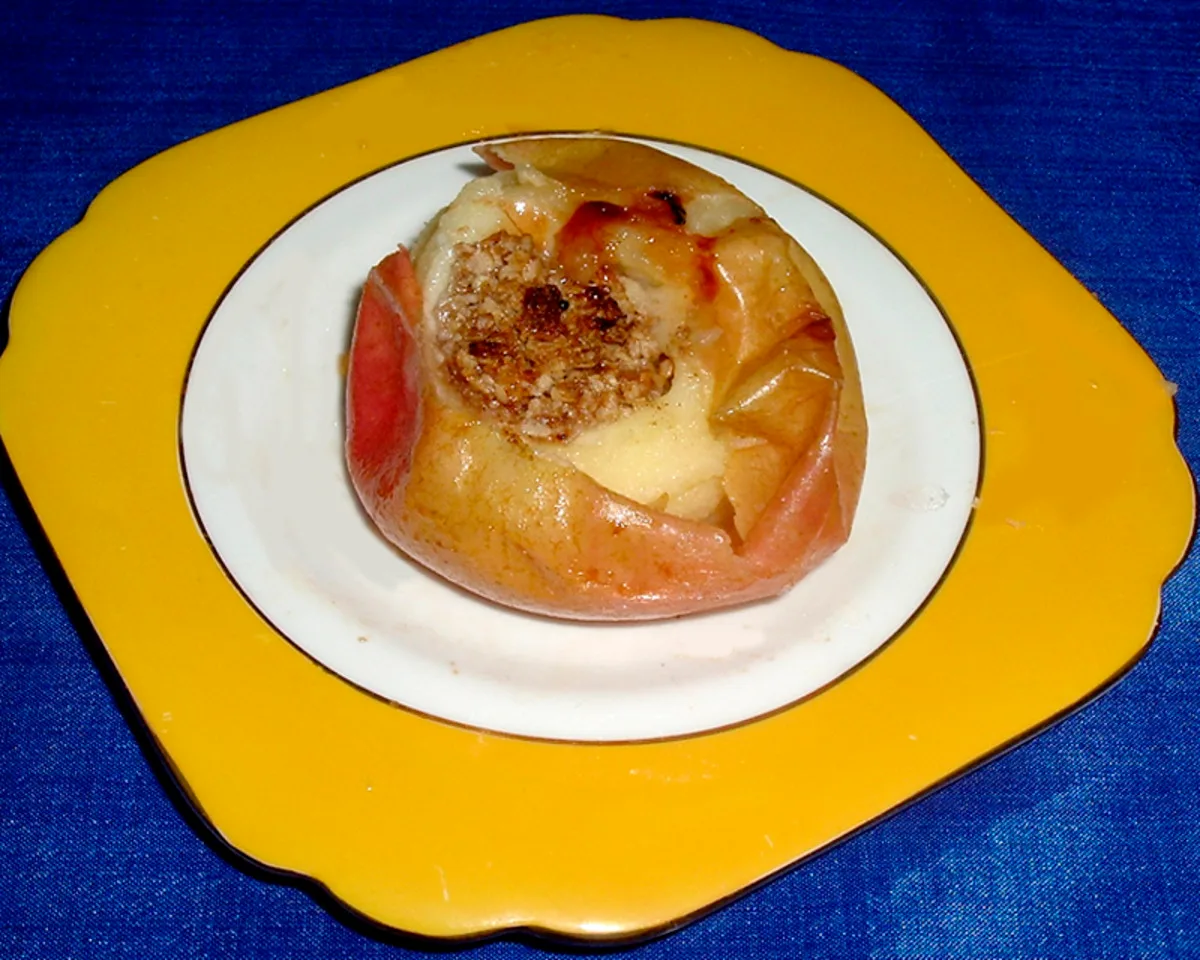 Harvest Baked Apples