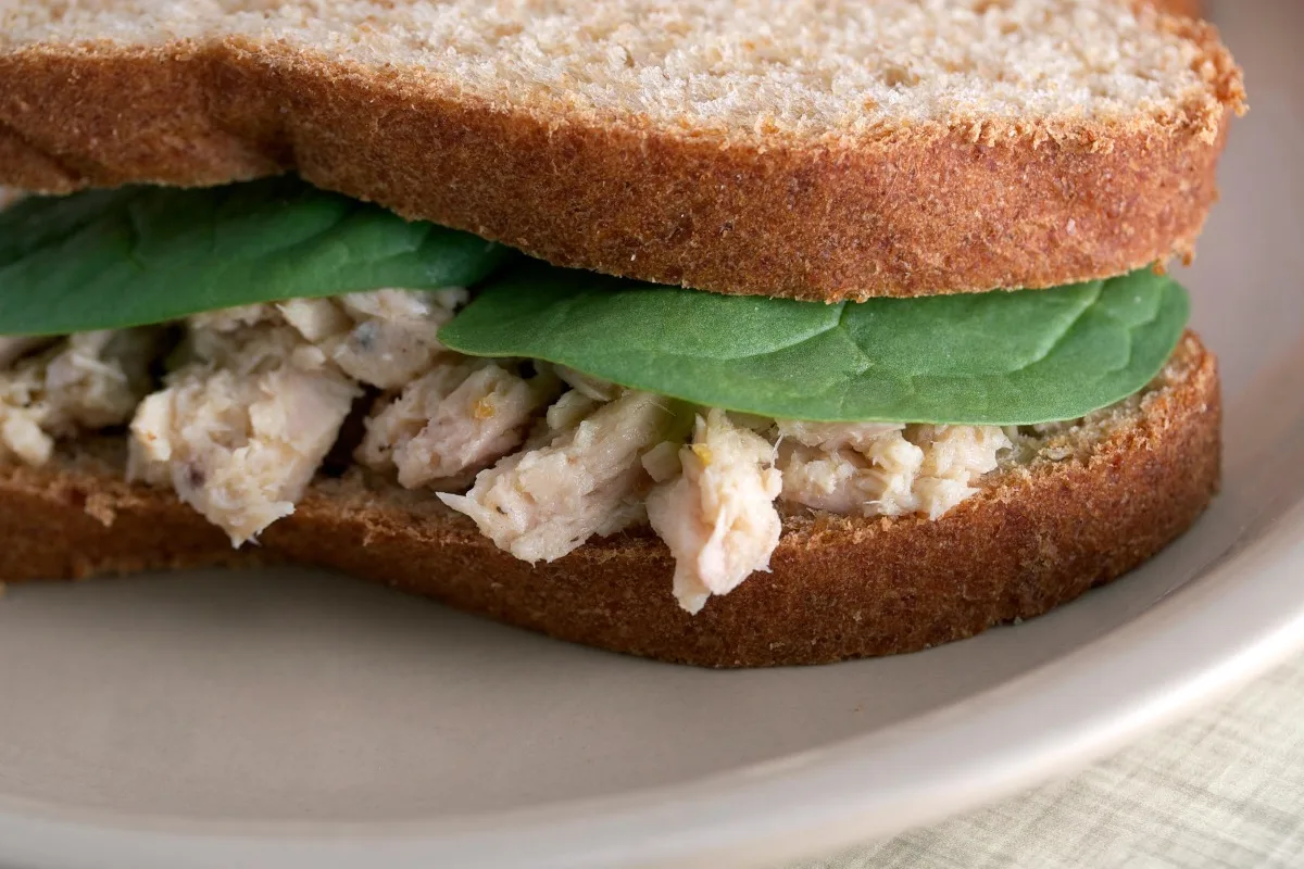 I "hate" Mayonnaise Tuna Fish Sandwich