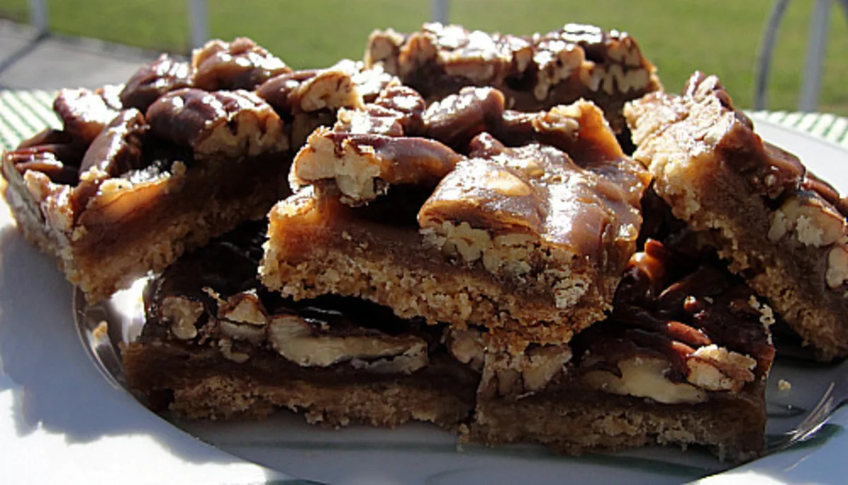 I'm a Little Nutty Pecan Pie Bars