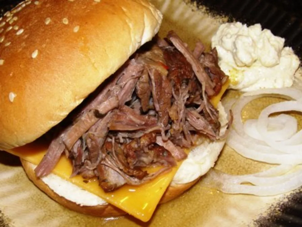 Italian Beef Sandwiches With Horseradish Sauce