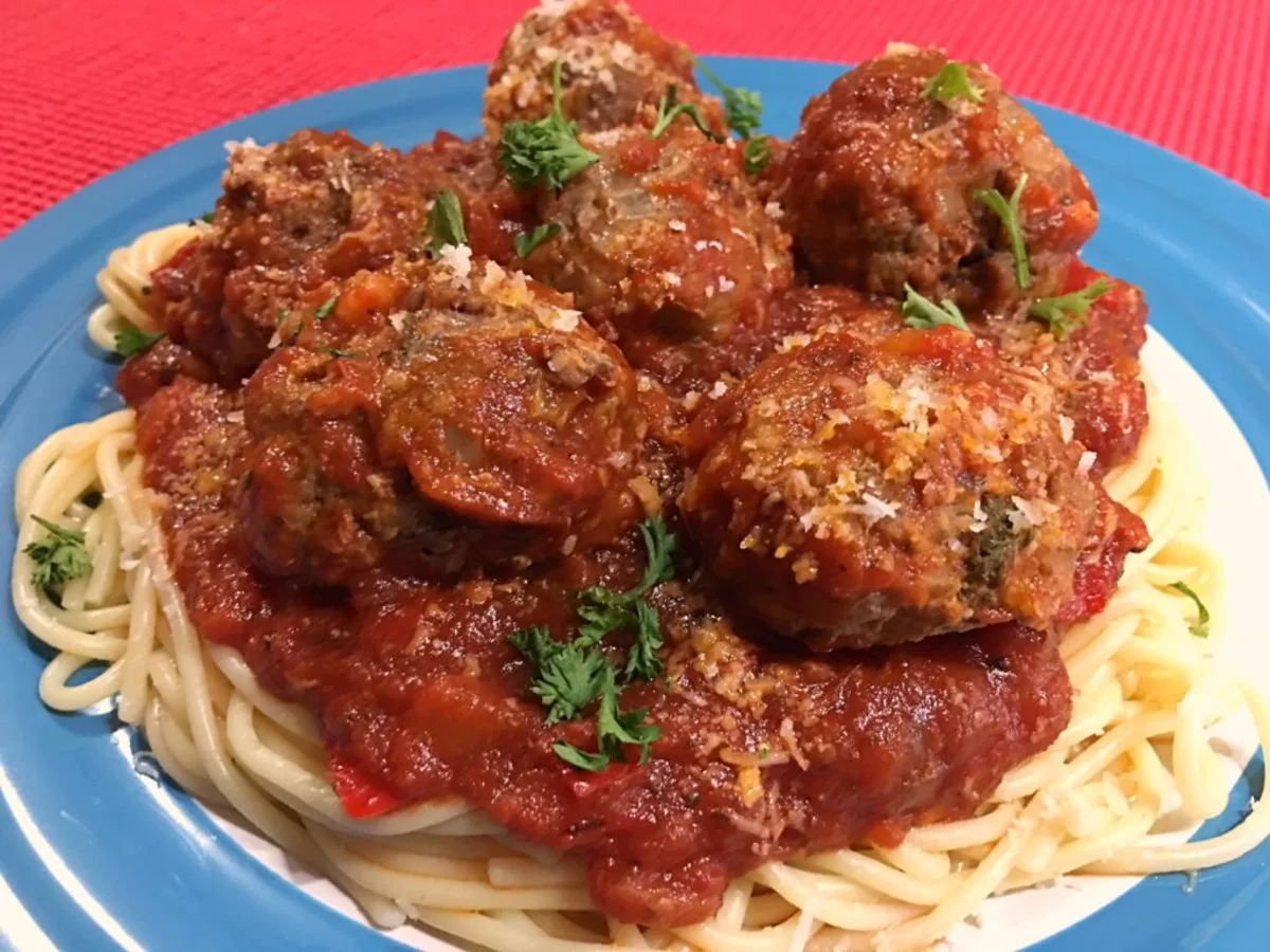 ITALIAN MEATBALLS