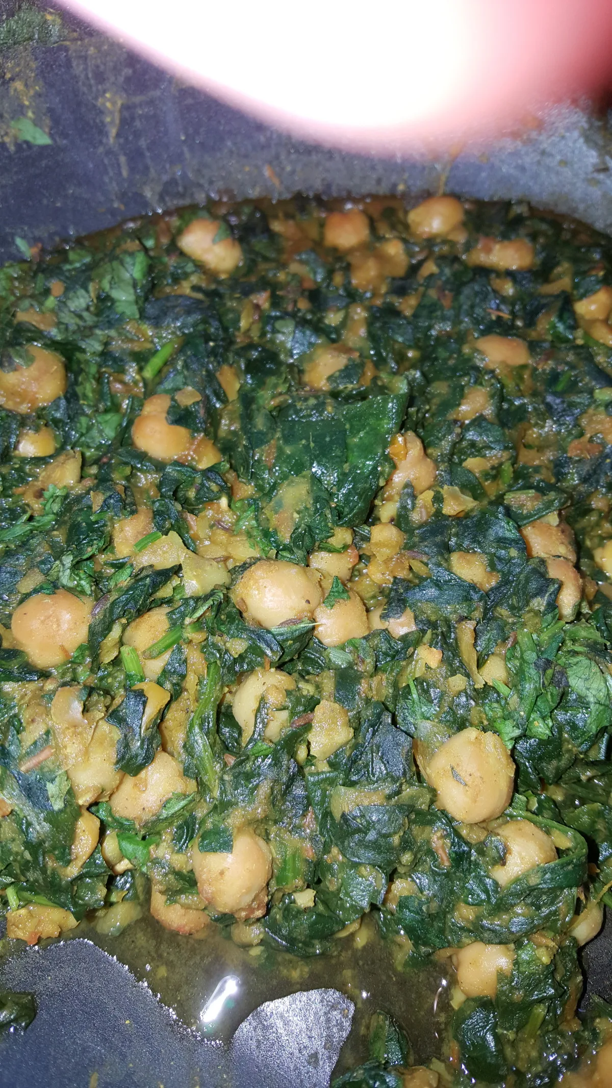 Just Right Spinach & Chickpea Curry (Vegan) - Chole Palak