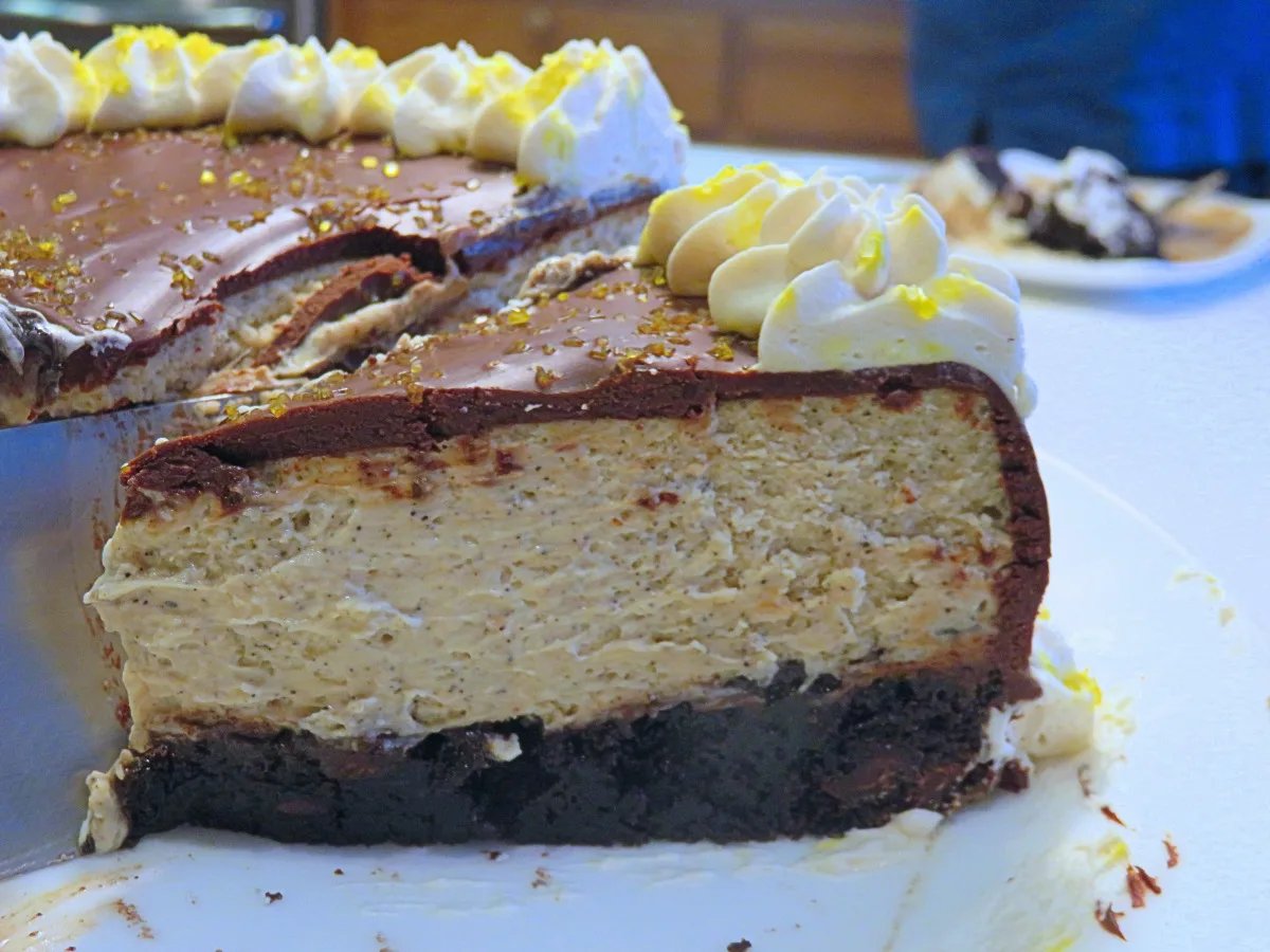 Kahlua Coffee Brownie Cheesecake