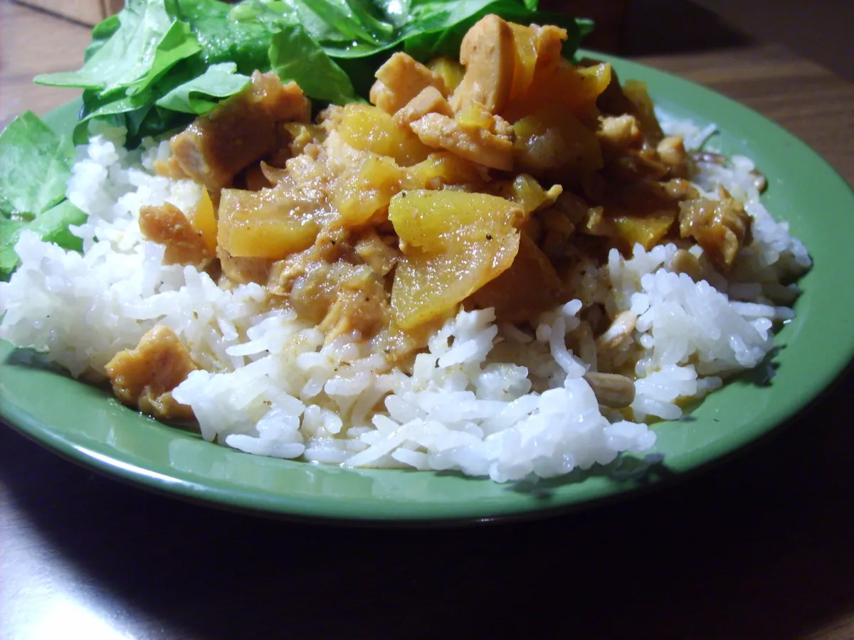 Khoresht-E Hulu (Persian Peach Stew)
