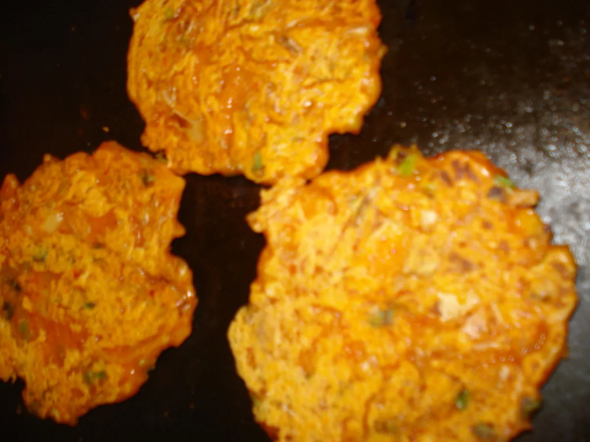 Kimchi Pancakes (Kimchi Jun)