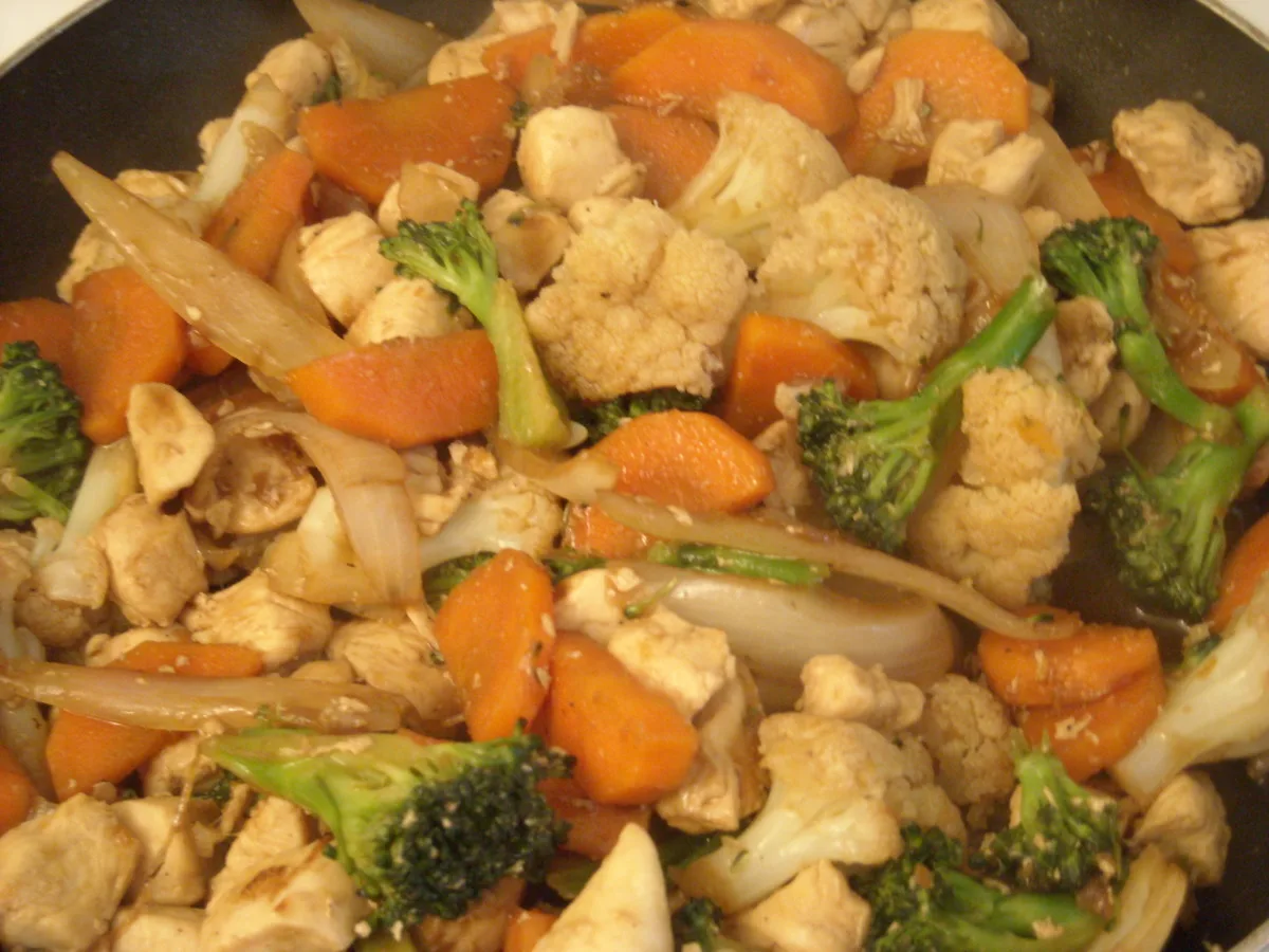 Leftover Veggie Chicken Stir-Fry