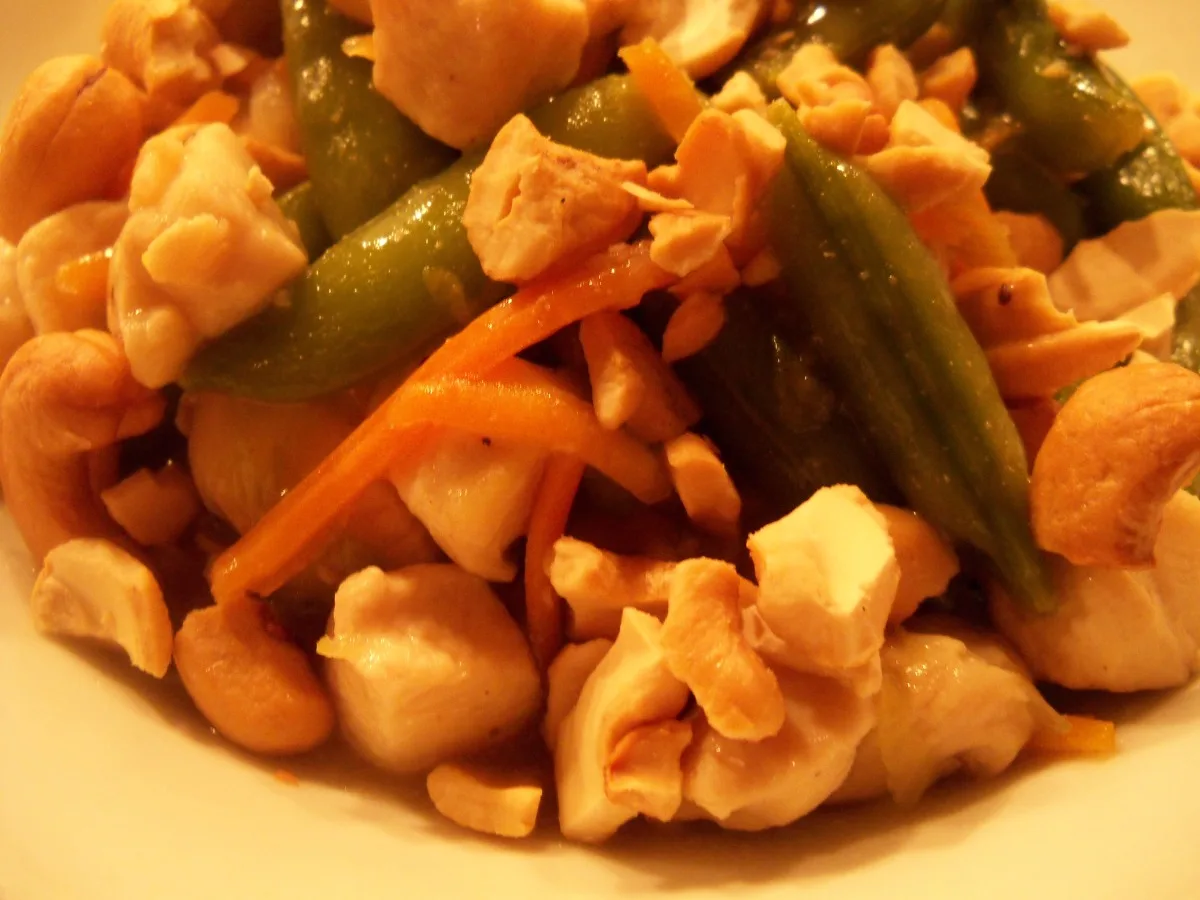 Lemon Cashew Chicken Stir-Fry