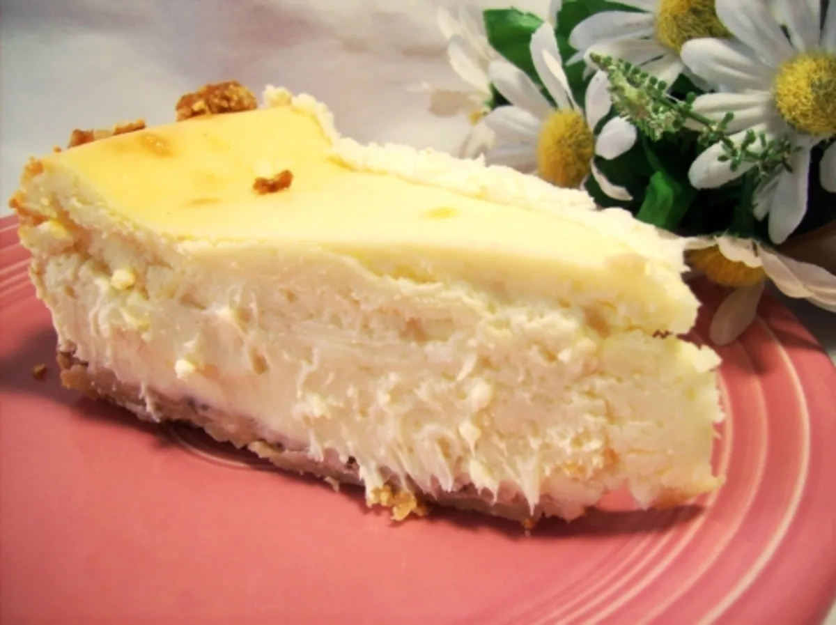 Lemon Cheesecake With Shortbread Cookie Crust