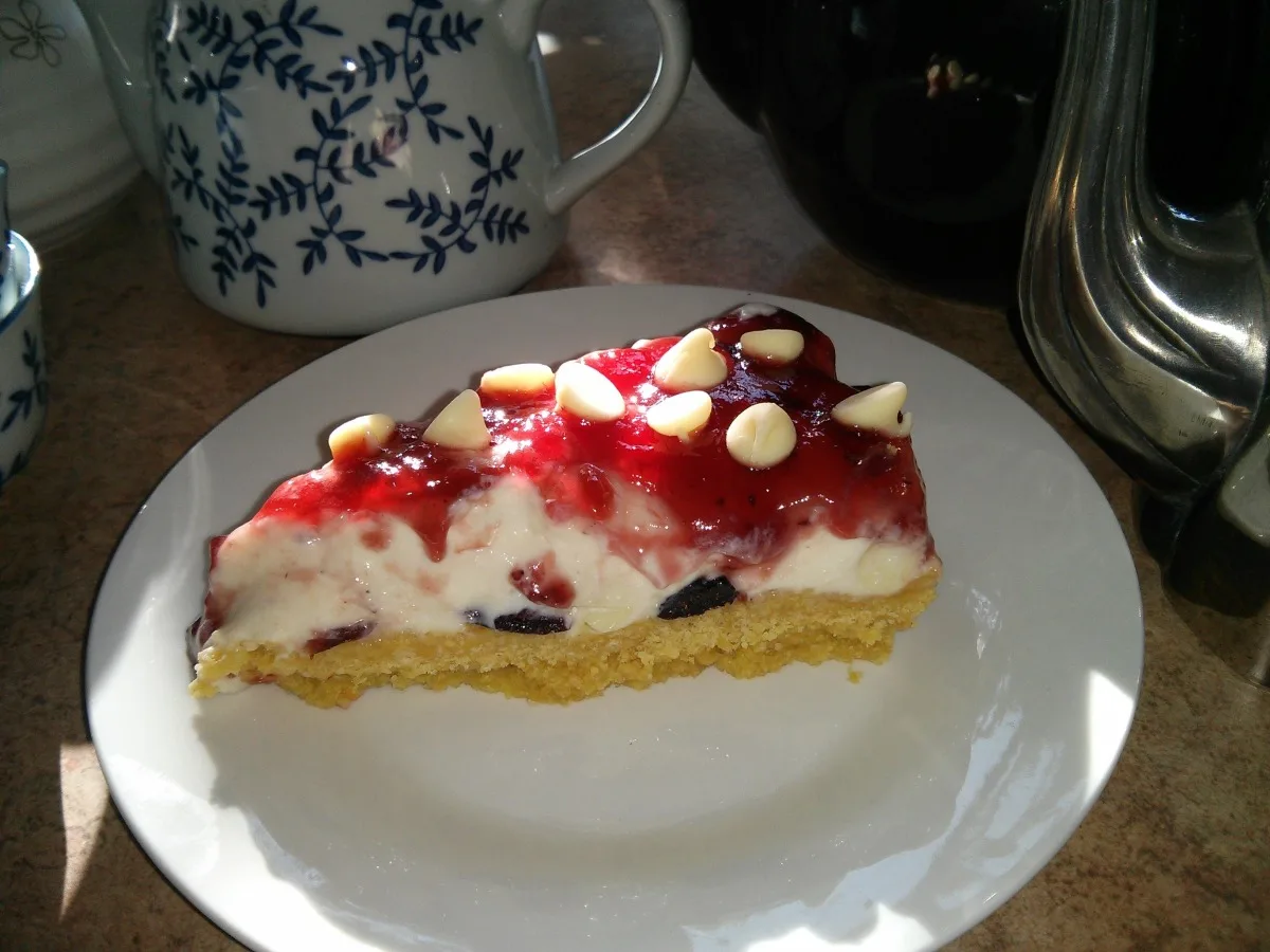 Lemon Jewel No Bake Cheesecake