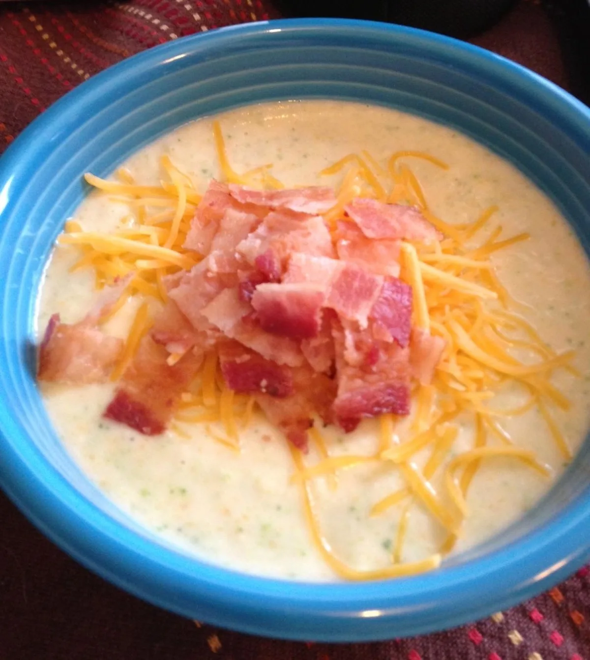 Low Carb Cauliflower and Bacon Soup