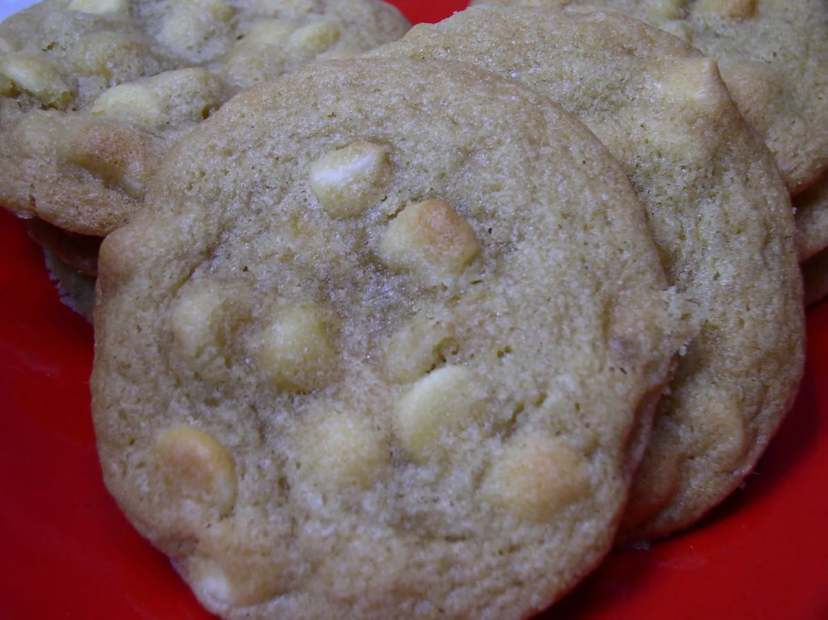 Macadamia Nut Cookies