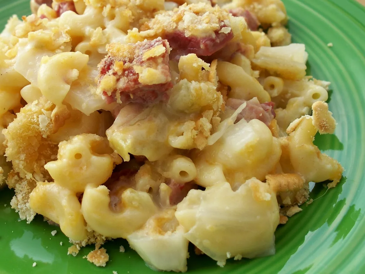 Macaroni and Corned Beef Casserole