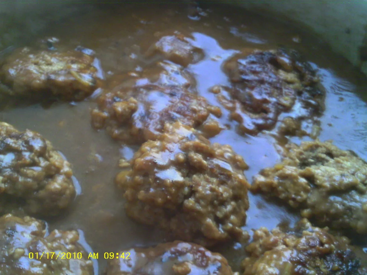 Meat Balls in Onion Soup