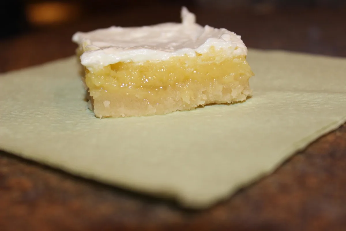 Melt in Your Mouth Lemon Bars