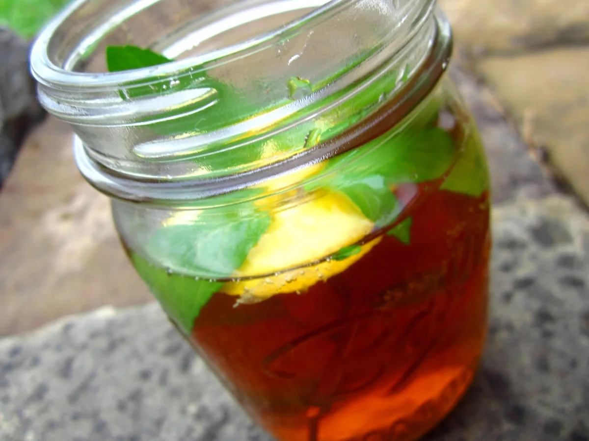 Mint Julep Sweet Tea