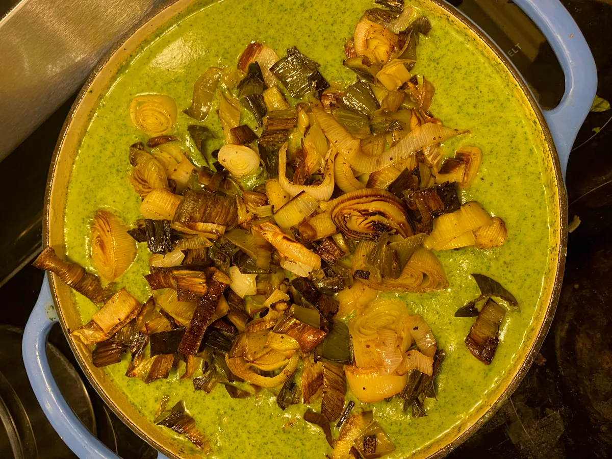 New England Soup Factory's Spinach and Zucchini Bisque