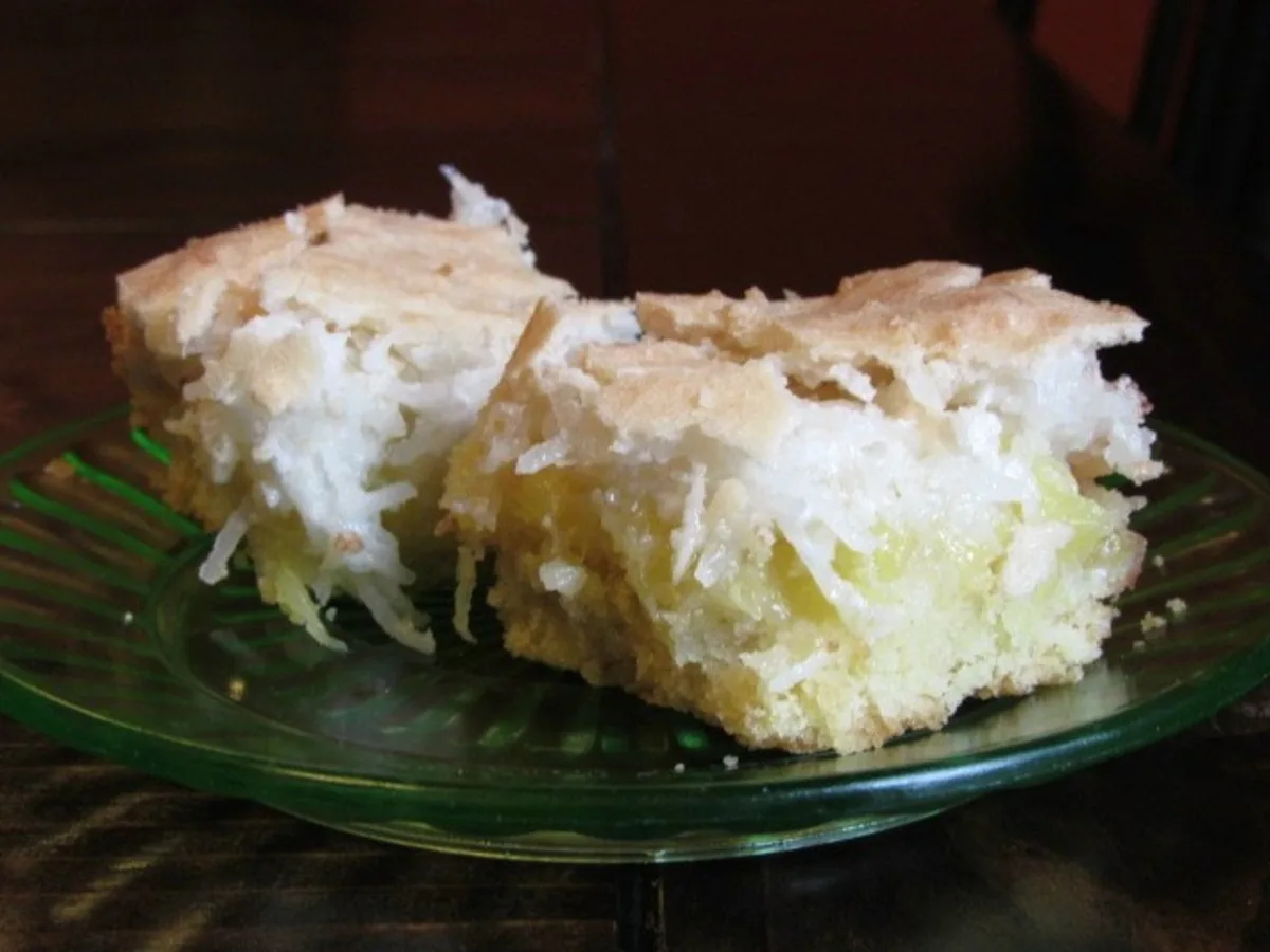 Nif's Pineapple Squares