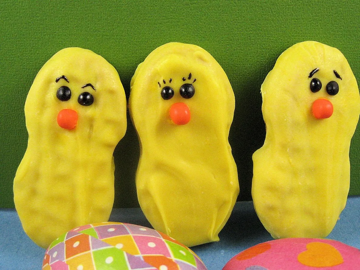 Nutter Butter Easter Chicks