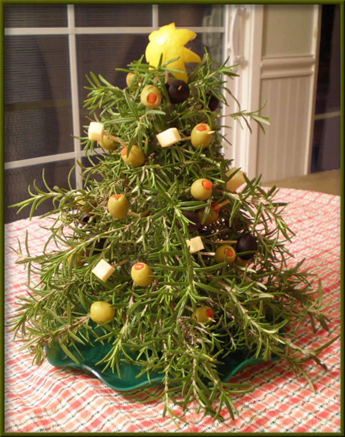 Olive Appetizer Tree