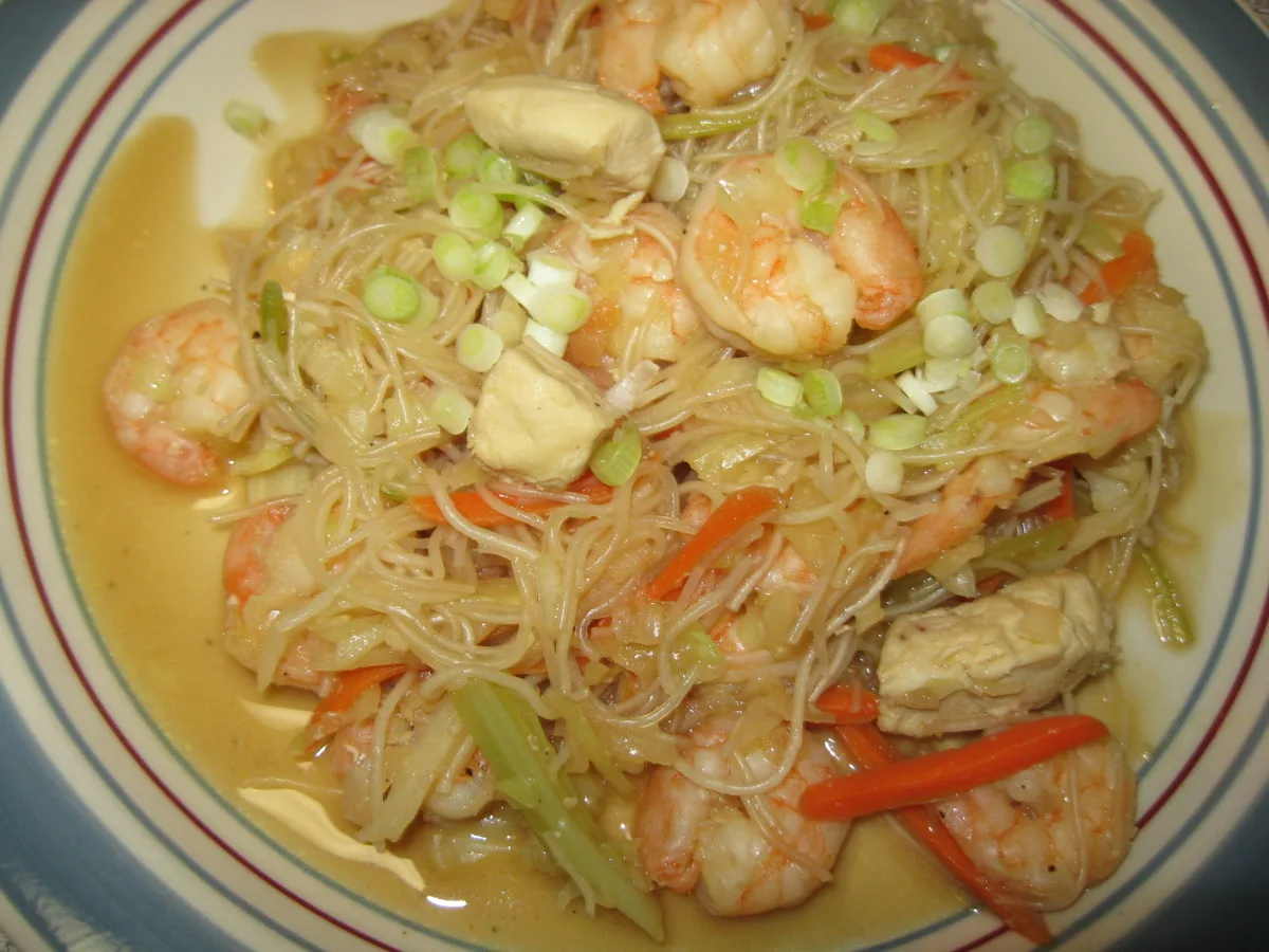 Papa D's Pancit
